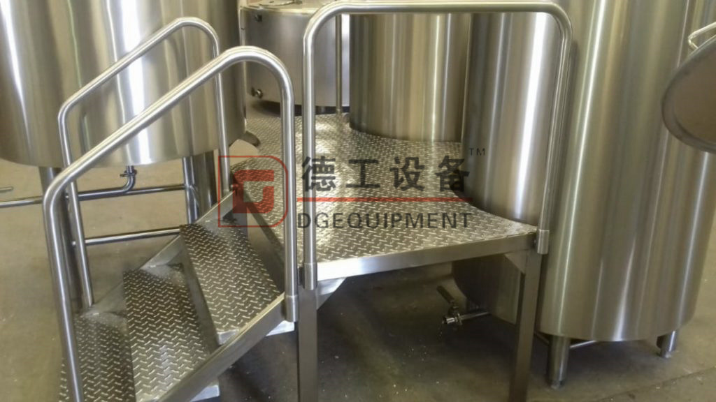 Equipo-para-fabricar-Cerveza-3_ 副本