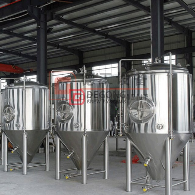10 BBL en acier inoxydable isobaric chemisé fermenteur / Unitank / cuve de fermentation commercial à vendre
