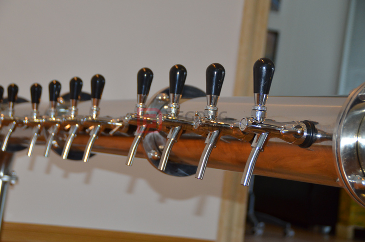 distributeur de bi&egrave;re pression