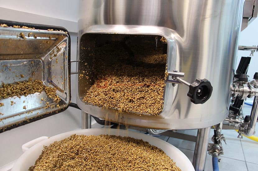 Porte lat&eacute;rale rectangulairejuxingcemen_fuben-min